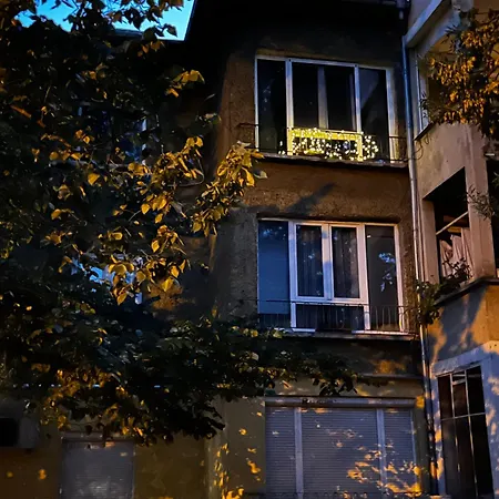 Cute And Cozy Flat