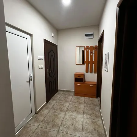 Cute And Cozy Flat 소피아