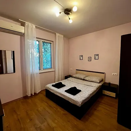 Cute And Cozy Flat